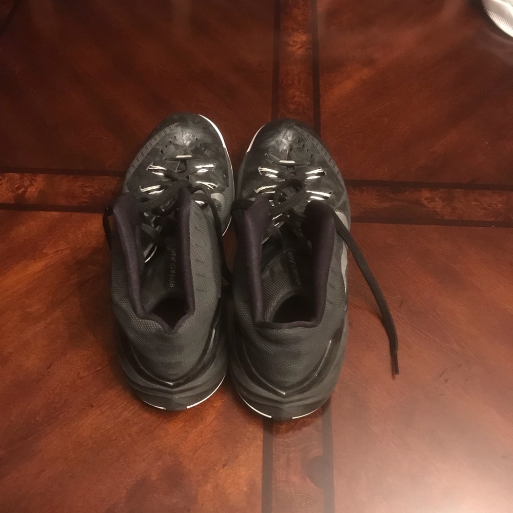 Nike Hyperdunks - image 5